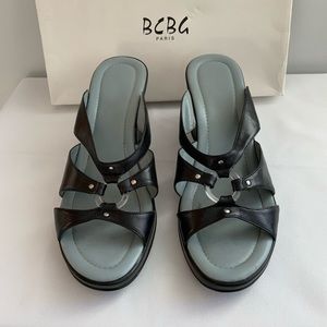 BCBG Sandals Black Sandals. Sz. 9. ‘’Kid Napa’